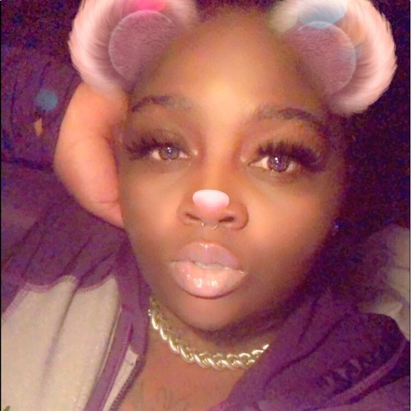 Meet your Posher, Chelsee - Picture 1 of 1